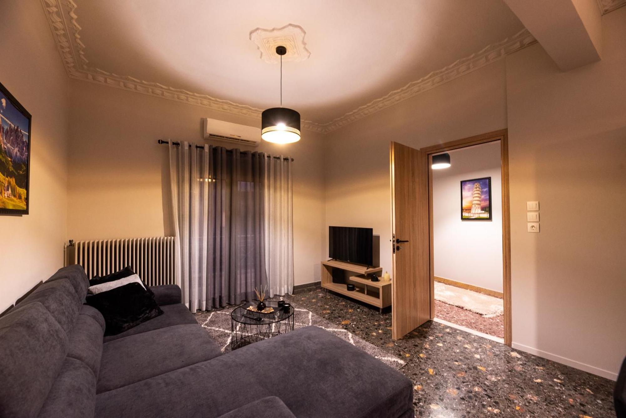 Stamos Apartment Airport Spáta Eksteriør billede